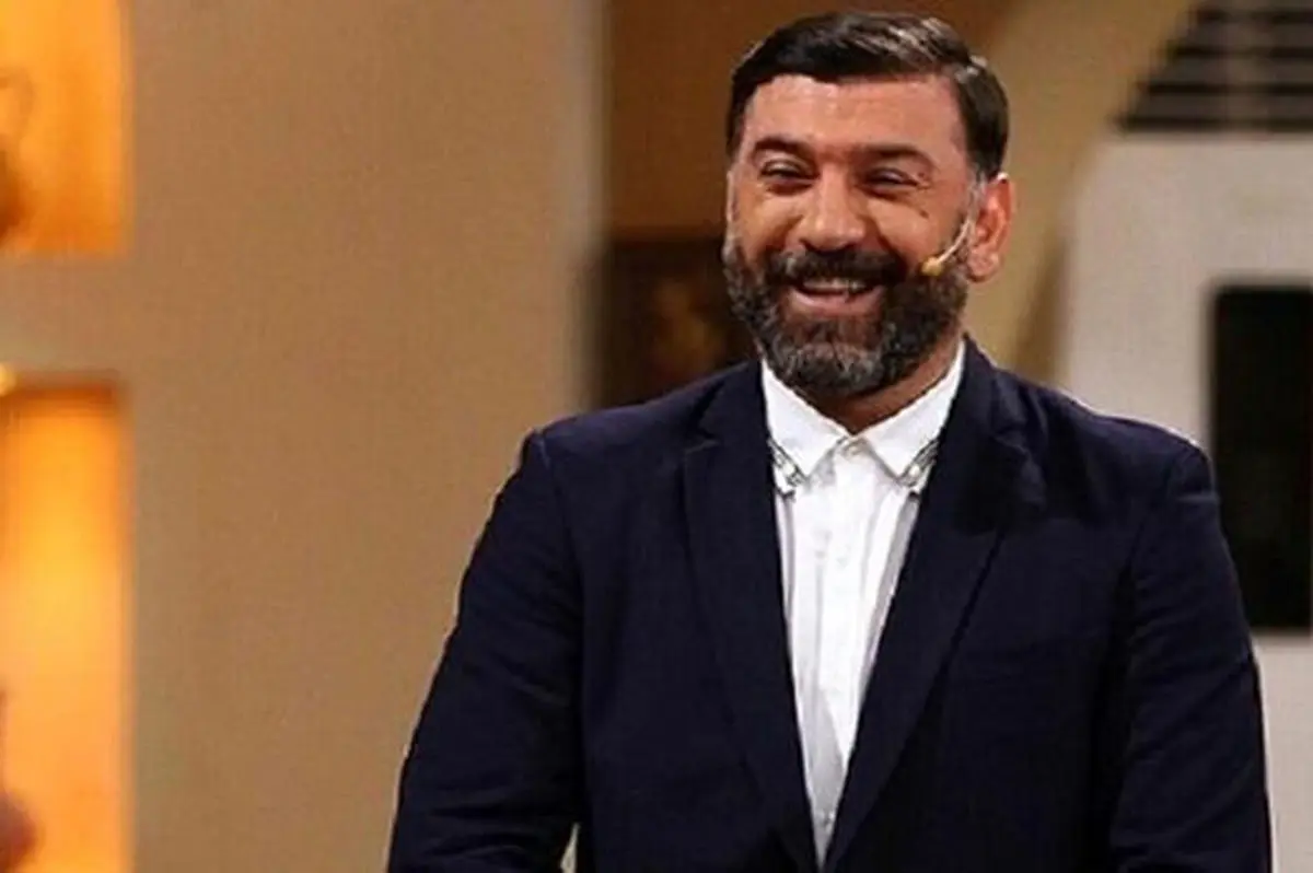 بازیکن سابقِ تیم ملی، در کنارِ کیانوش عیاری/ عکس