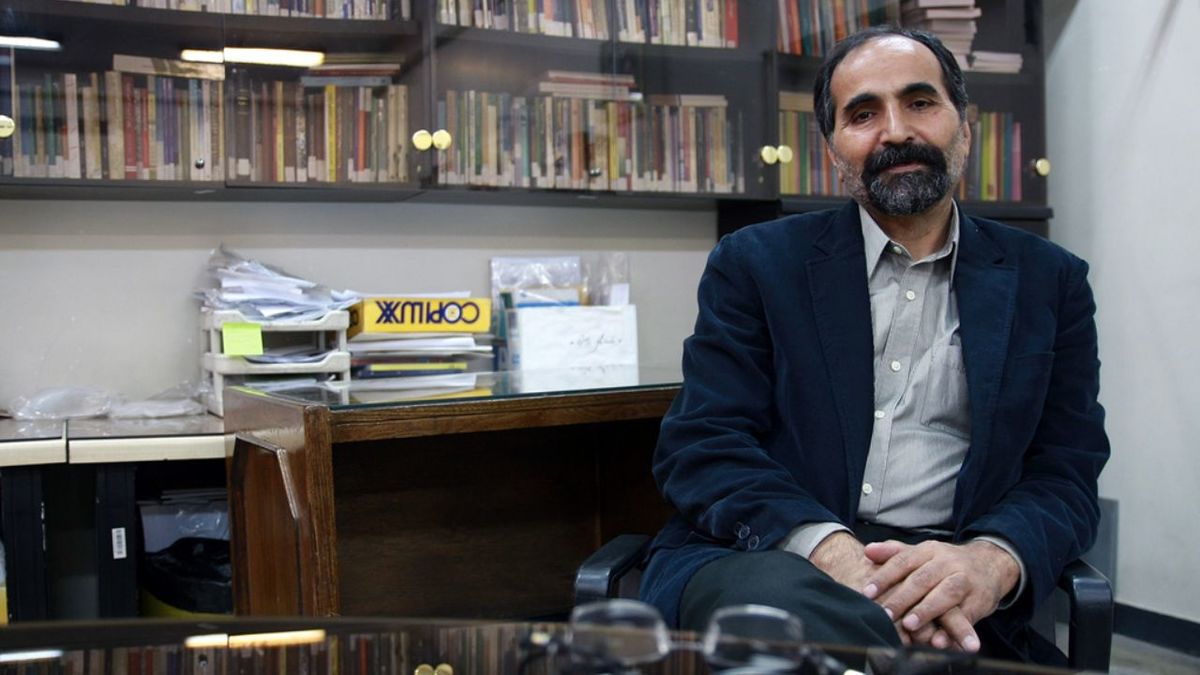 کرونا روحانی را نجات داد/ با استمرار وضعیت کرونا، فقیر و غنی معنی پیدا میکند/اصلاحطلبان جامعهمحور نیستند/ یکی از کاندیداهای ۱۴۰۰ پزشک است