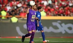 کری‌خوانی دروازه‌بان استقلال برای پرسپولیسی‌ها؛ تکلیف قهرمان باید داخل زمین مشخص شود نه با نظرسنجی