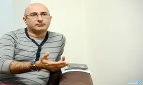 منصور ضابطیان: ایده‌آل ما این بود که مردم پای تلویزیون خوابشان ببرد/ فیلم