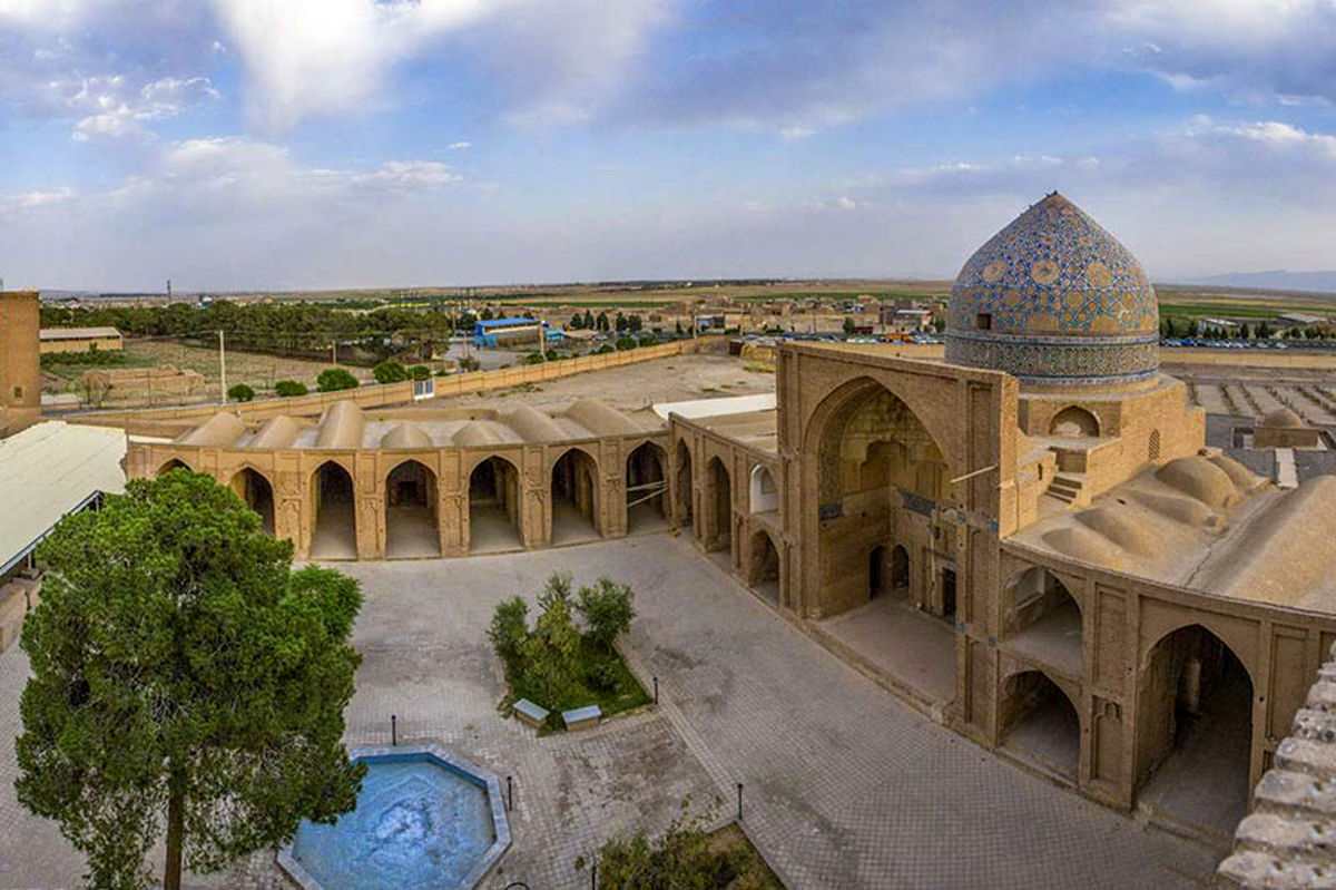 بنای تاریخی مسجد جامع ساوه بازسازی میشود