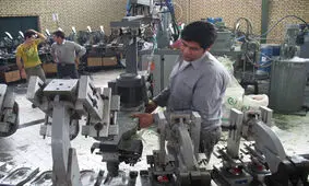 جمع‌آوری روزانه ۲ تن پسماند تولید کفش در هیدج