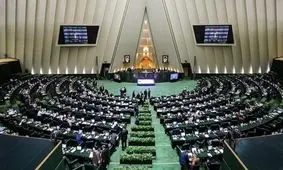 منتخبان ملت، پست های اجرایی قبلی را کنار بگذارند / مردم نماینده چندشغله نمی‌خواهند