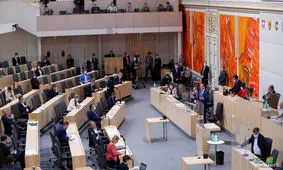 استقبال آمریکا از ممنوع‌الفعالیت شدن حزب‌الله لبنان در اتریش