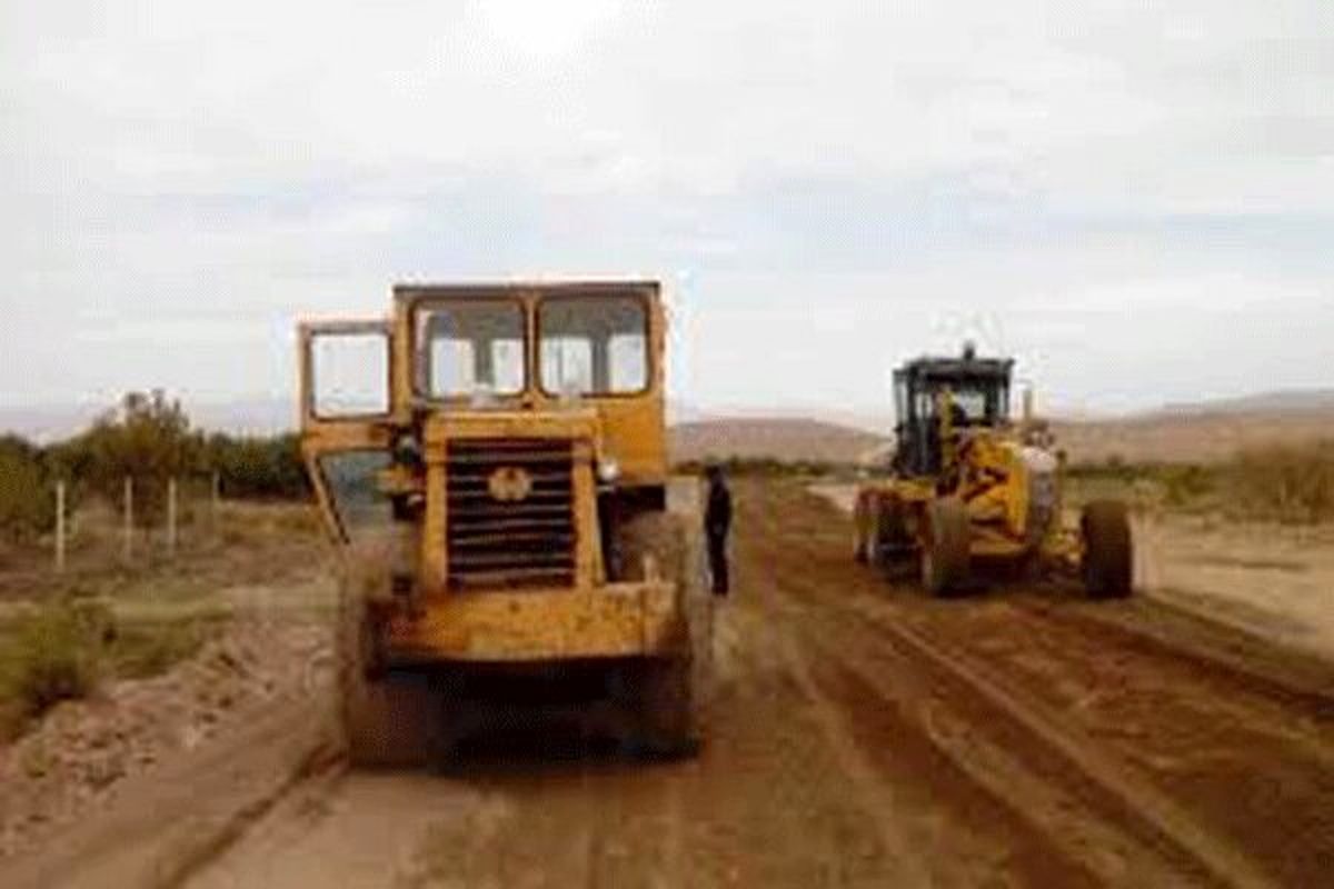 آغاز عملیات بهسازی راه روستایی شلینک به کرج