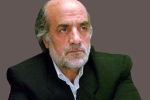 انتقاد از آمدن ترانه‌های آن‌ور آبی در شعر آیینی