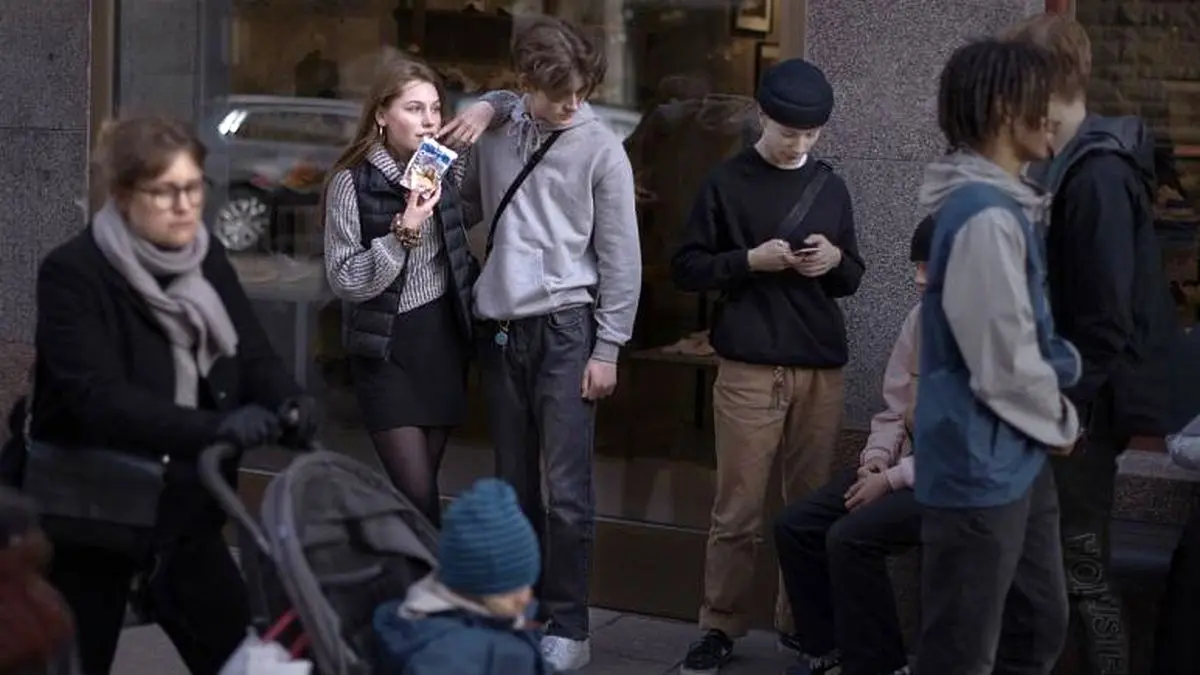 مغز متفکر مهار کرونا در سوئد: با ممانعت از قرنطینه مردم زیادی را به کُشتن دادم