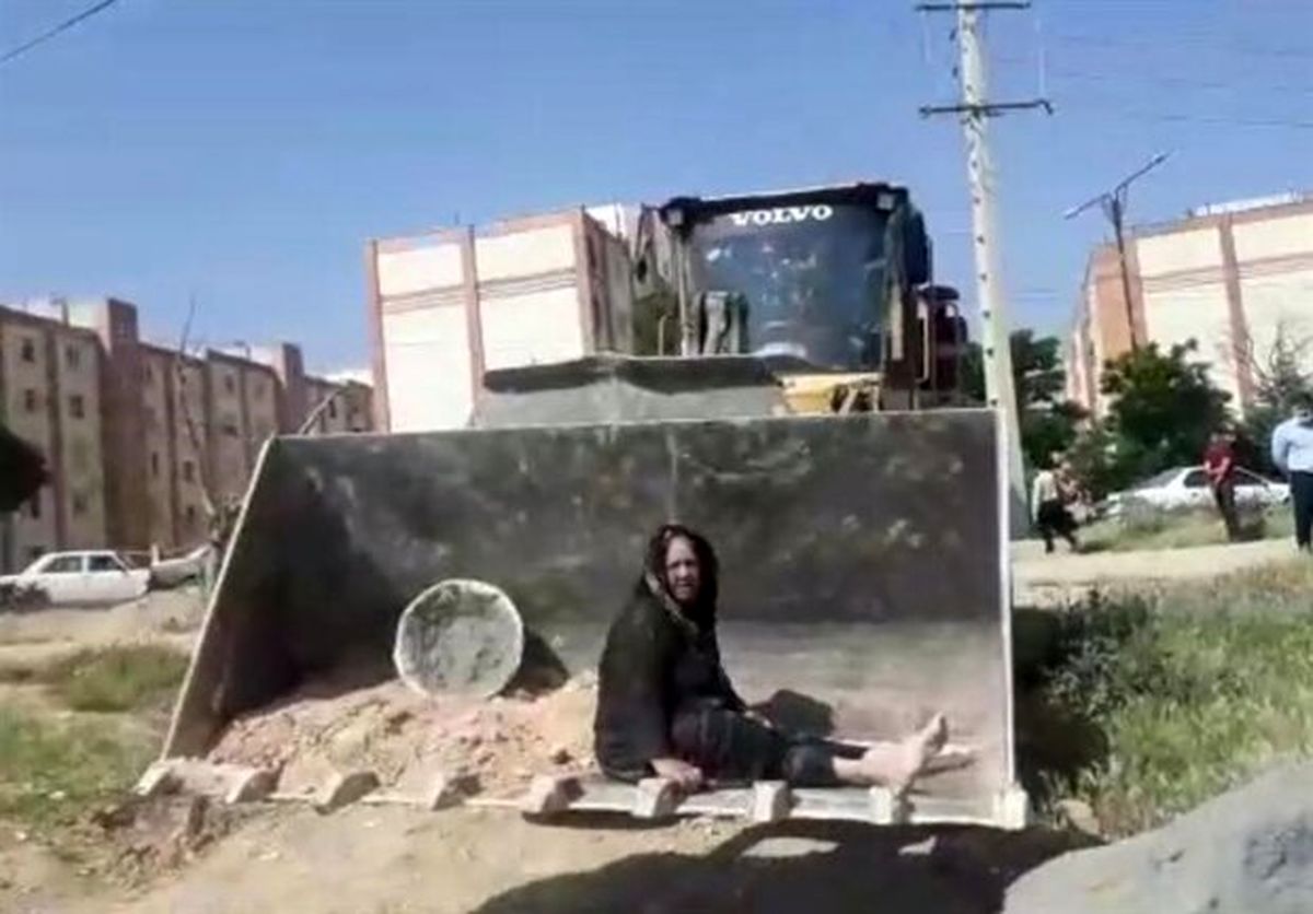 شعری در سوگ آسیه پناهی / بس کنید ای واعظانِ هفتخطِّ دلخوشِ حرّاف!