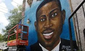 اعتراف یکی از مظنونان: قاتل شهروند سیاه‌پوست آمریکایی پس از تیراندازی توهین نژادی کرده بود