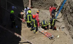 ریزش آوار در یک پروژه ساختمانی/ یک نفر مصدوم شد