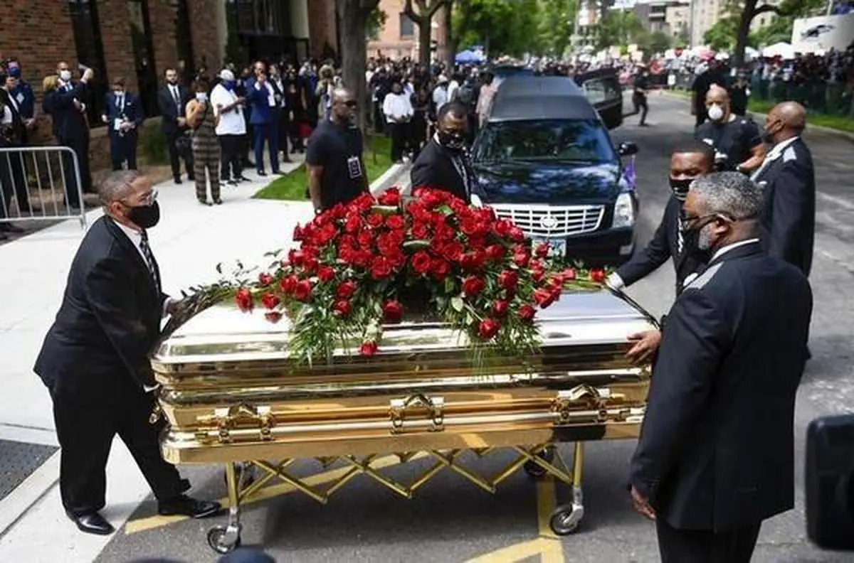 تشییع جنازه "جورج فلوید" + عکس