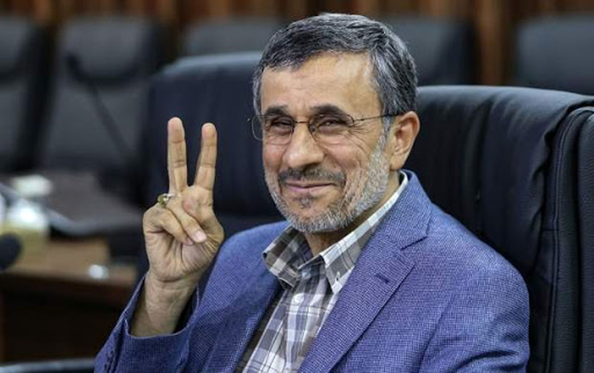 آیا احمدی‌نژاد به دنبال تیری در تاریکی است تا بخت خود را بار دیگر امتحان کند؟