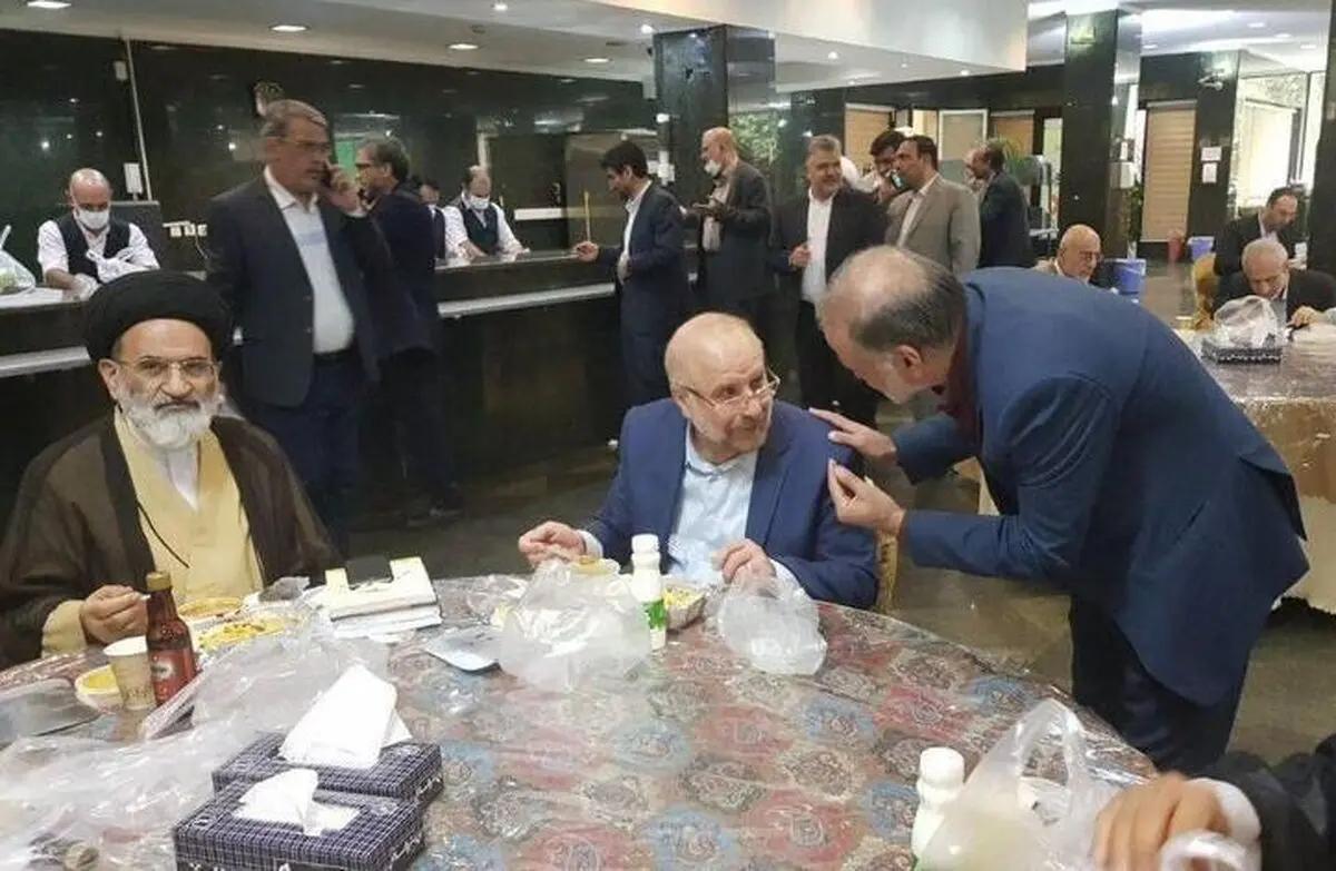 از کولر خانه رجایی تا ناهار خوردن قالیباف در سلف مجلس