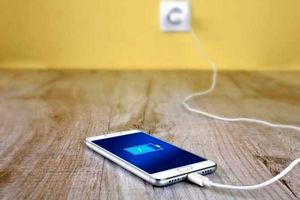 ۷ اشتباه که عمر باتری گوشی هوشمندتان را کاهش می‌دهد