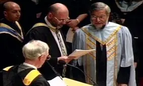 مدرک تحصیلی رئیس جمهور زیر ذره بین رقبا / تلاش اصولگرایان برای شبیه سازی روحانی با کردان