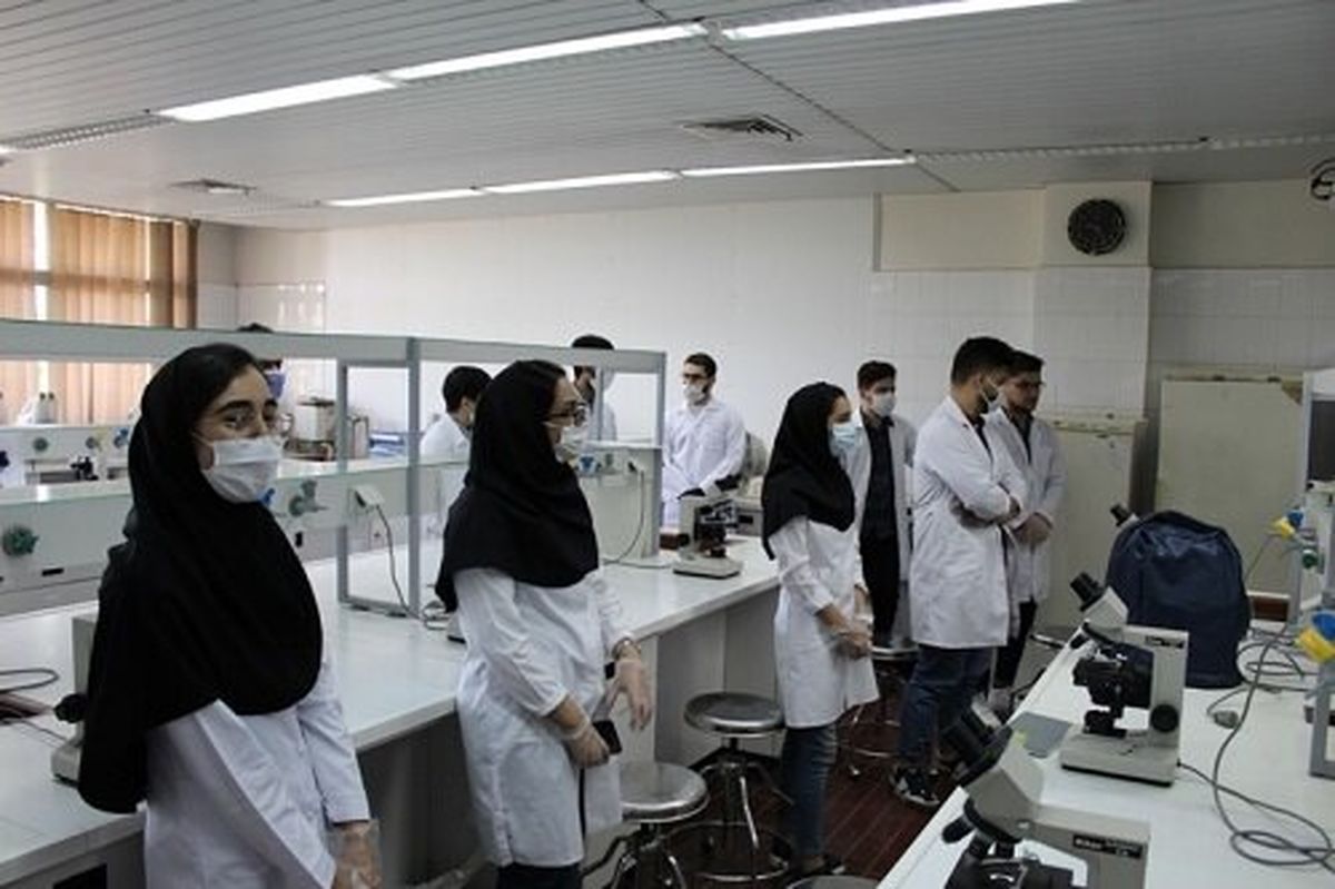 بازگشایی دانشکدههای علوم پزشکی در گیلان/استفاده از ماسک الزامی است
