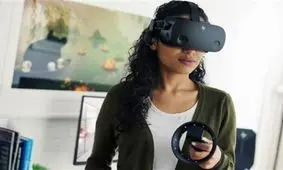 با این هدست هوشمند یک دوست واقعیت مجازی تمام وقت دارید + تصاویر