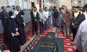 پیکر رمضان عبدالله در اردوگاه یرموک سوریه به خاک سپرده شد