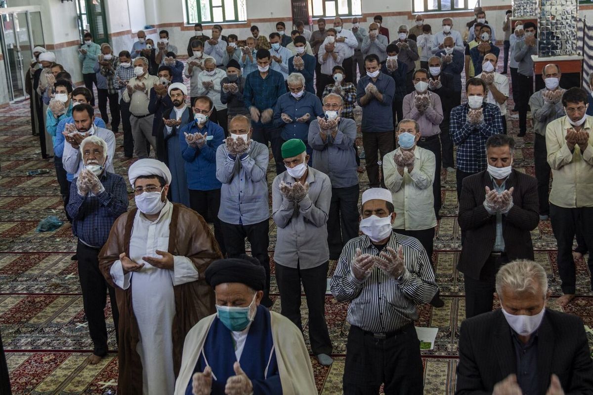 برگزاری نماز جمعه در تمامی شهرستان های فارس