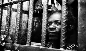 سایه جورج فلوید در ادبیات/ رمانی که رهبری خواندن آن را به شدت توصیه کردند + عکس