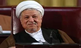 خاتمى [وزير ارشاد] براى كناره‌گيرى اصرار دارد، هنوز نپذيرفته‌ام