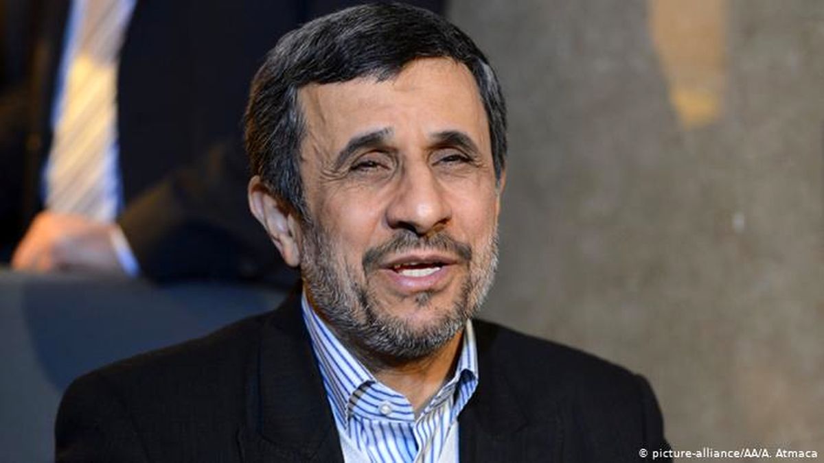 احمدی نژاد: میخواستیم تعطیلات عید فطر را زیاد کنیم، گفتند مردم در تعطیلات میروند فساد میکنند!!!