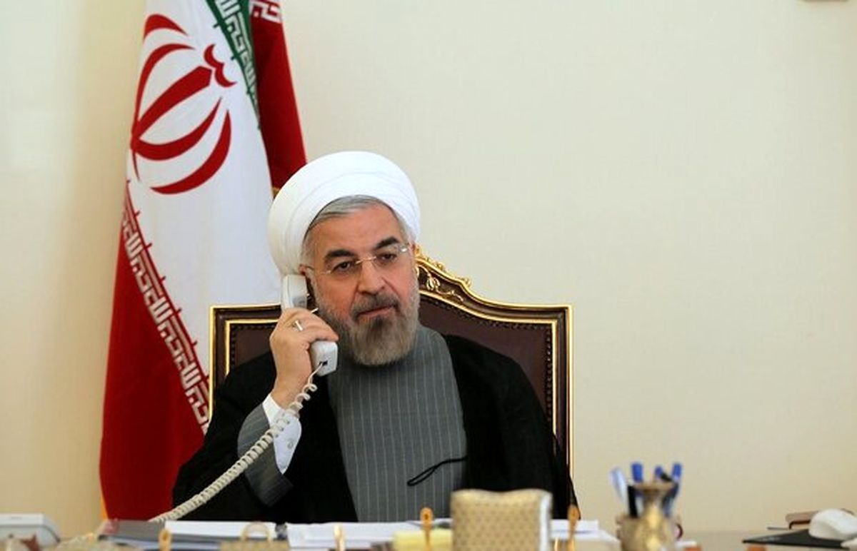 دستور روحانی به رئیس بانک مرکزی: تورم را کنترل کنید