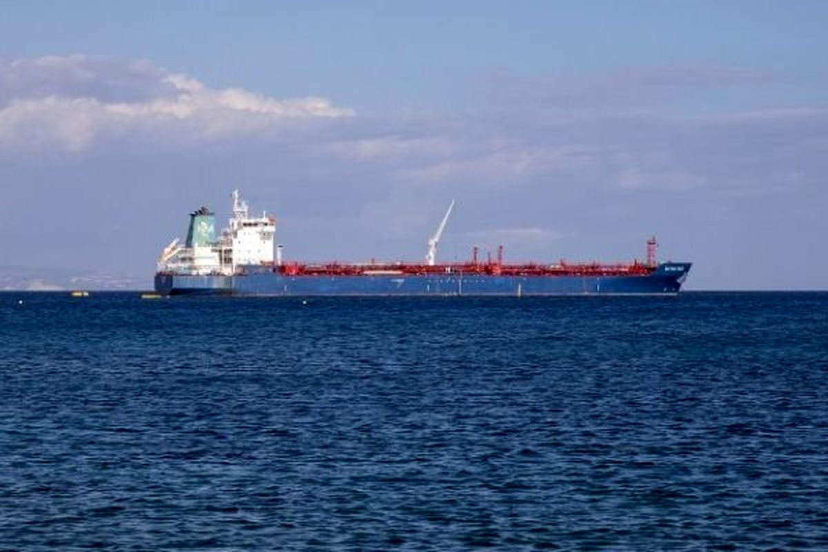 دومین نفتکش ایرانی وارد آب‌های ونزوئلا شد + عکس