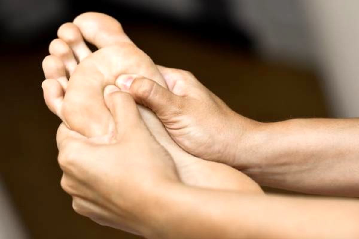 چرا دست و پا خواب میرود؟ / اینفوگرافی