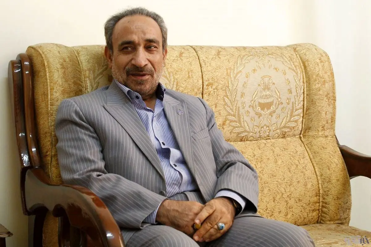 برخی خواب استیضاح روحانی را می‌بینند /برخی با عربده‌کشی آمریکا همصدایی می‌کنند