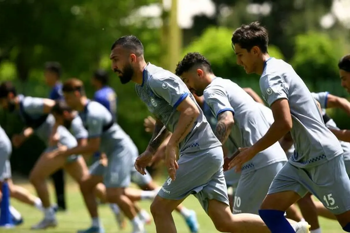 تنیس فوتبال و پاسکاری ترکیبی در تمرین استقلال