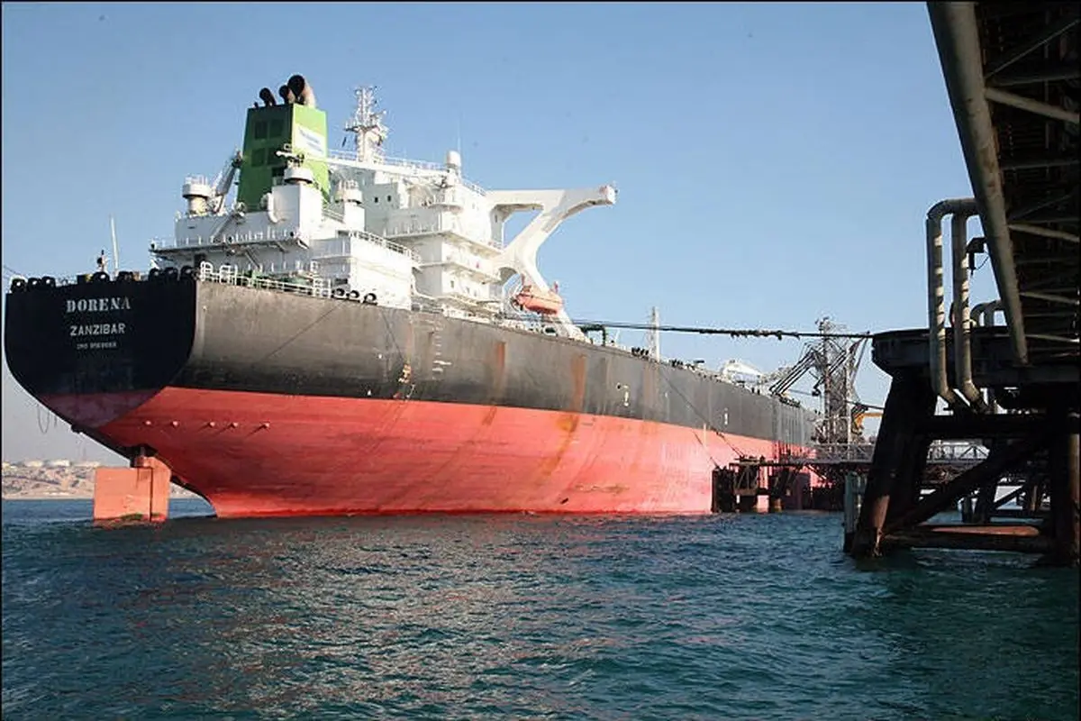 تحریم‌شکن‌ها آمدند / چرا اعزام نفت‌کش‌های ایرانی به ونزوئلا مهم است؟