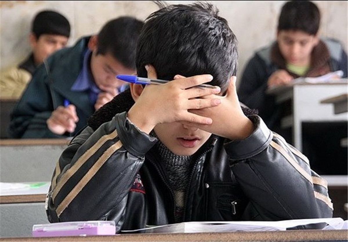 رایزنی نمکی با وزیر آموزشوپرورش در خصوص راهکار مناسب، برای شرکت دانشآموزان در امتحانات نهایی