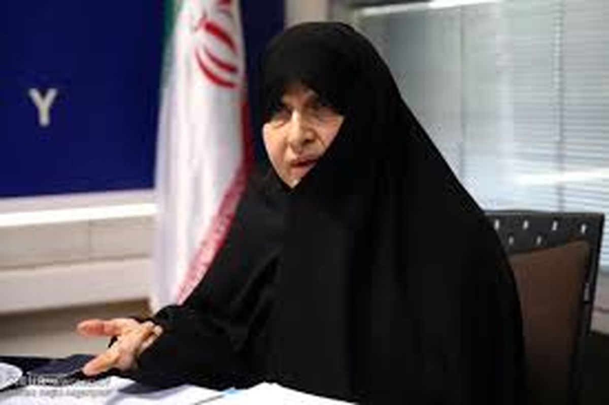 کبری خزعلی صفحه توییتر خود را "پرایوت" (غیرعمومی) کرد