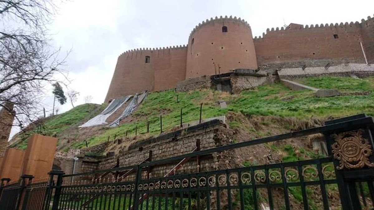 پایان مرمت اضطراری آسیب‌های بیرونی قلعه فلک الافلاک
