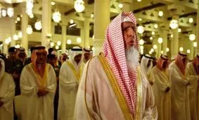 نگاهی به فتواهای مضحک مفتی اعظم سعودی / سعودی‌ها مجوز شرعی جنایت‌هایشان در یمن را از که می‌گیرند؟