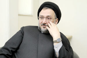 خوشمزگی آخوندی/ ‏کنایه ابطحی به ریاست دو قوه توسط رقبای انتخاباتی حسن روحانی
