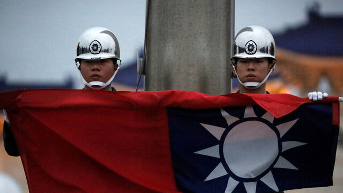 چین، تایوان را به جنگ تهدید کرد/ تایوان: تسلیم "دیکتاتوری" نمی‌شویم