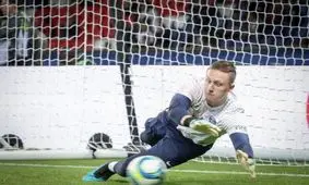 تصادف شدید دروازه‌بان تیم پاری سن ژرمن