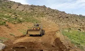 فعالیت مجدد لودرها در دل الوند!/ روزگار سیاه "کوه مهربانی" در بهار