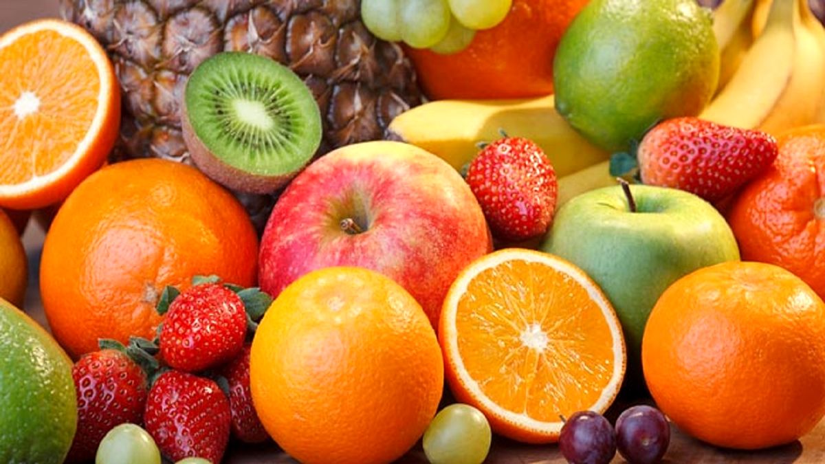 جلوگیری از چاقی با دانستن میزان کالریِ میوهها + جدول