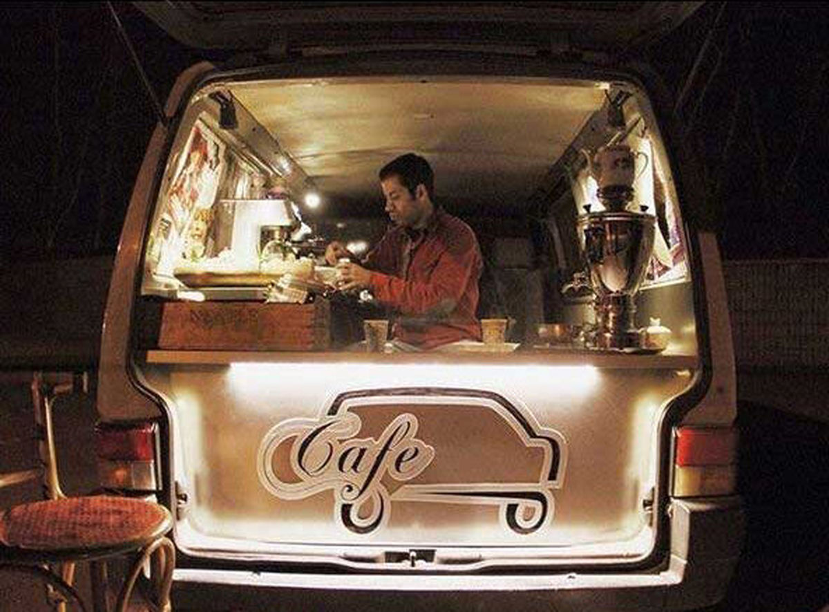 پای کافهونها به کرمان باز شد