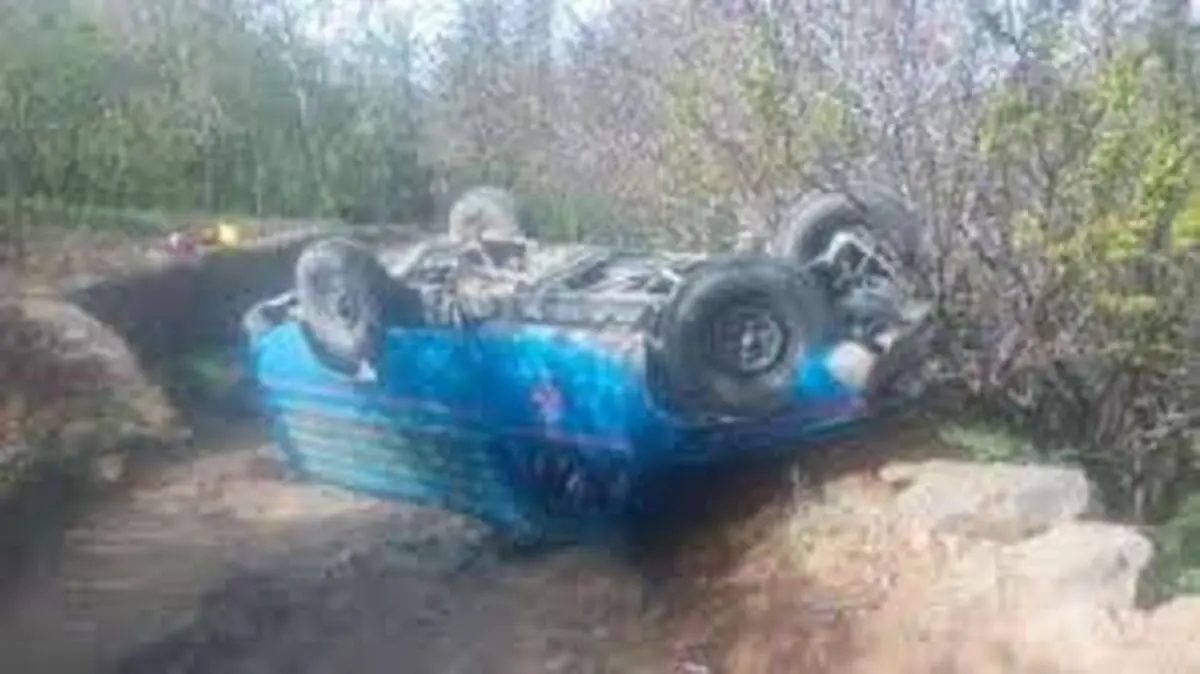 مرگ پدر و دختر یک ساله در سقوط خودرو