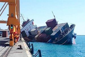 شایعه غرق شدن کشتی در بندر امام خمینی (ره) صحت ندارد