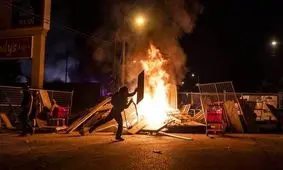 صادرات تجهیزات ضد شورش به آمریکا را تعلیق کنید