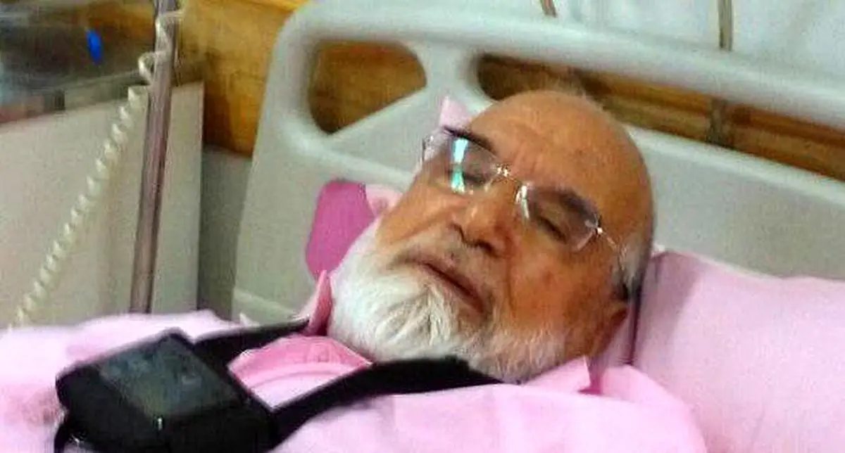 وضعیت کروبی از زبان فرزندش / پدر پس از استحمام ناگاه بيهوش نقش بر زمين مى‌شود