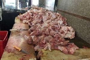 یک واحد مرغ فروشی در بویین زهرا پلمب شد