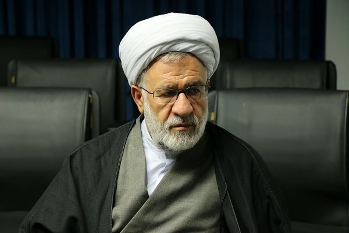 دیدار رئیس سازمان قضایی نیروهای مسلح با خانواده کشتهشدگان هواپیمای اوکراینی