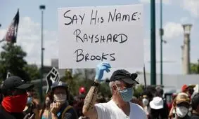 موج جدید اعتراضات در آمریکا با کشته شدن سیاه‌پوست دیگری به دست پلیس