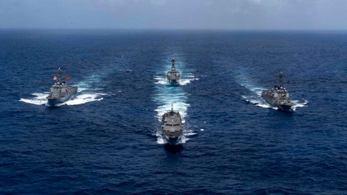 آیا واقعا ایران می‌خواست مواضع آمریکا را بمباران کند؟ / اتفاقی که می‌تواند تنش دریایی را تبدیل به جنگ دریایی کند